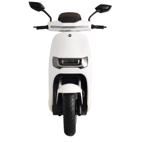 Ηλεκτρικό scooter Robo S Maxi 3000W της EMW σε μαύρο χρώμα. Πίσω όψη.