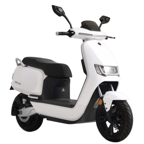 Ηλεκτρικό scooter Robo S Maxi 3000W της EMW σε μαύρο χρώμα. Πίσω όψη.