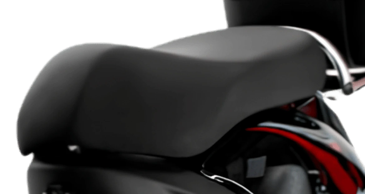 Long Continuous Seat