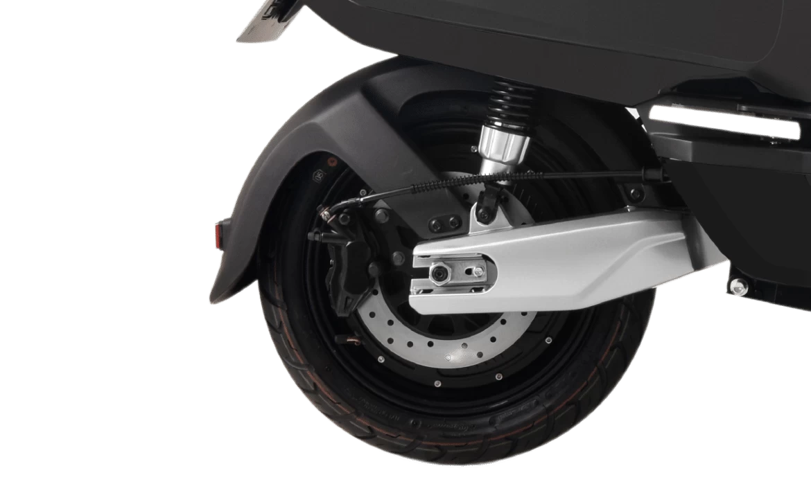 Maximum torque and acceleration with the powerful 3000W motor