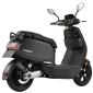 Ηλεκτρικό scooter Robo S Maxi 3000W της EMW σε μαύρο χρώμα. 